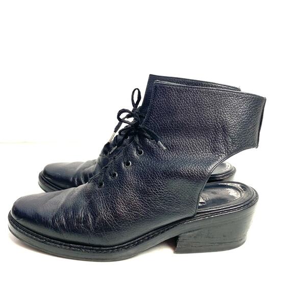 Academia Black Lace Up Pebbled Leather Boots Shoes Size 7.5 - Picture 4 of 9